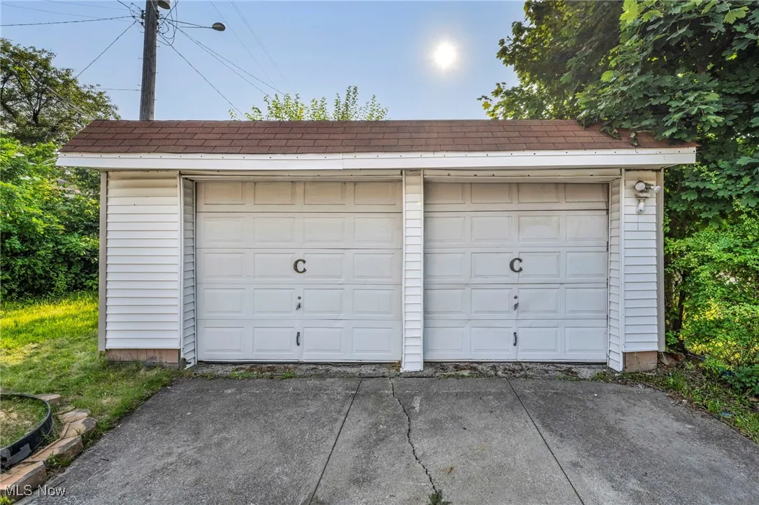 View of detached 2 car garage.