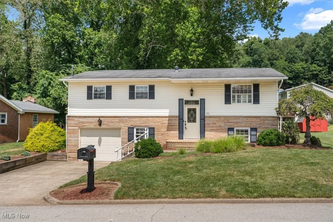 1711 28th Street, Vienna, West Virginia,MLS Now Listing ID