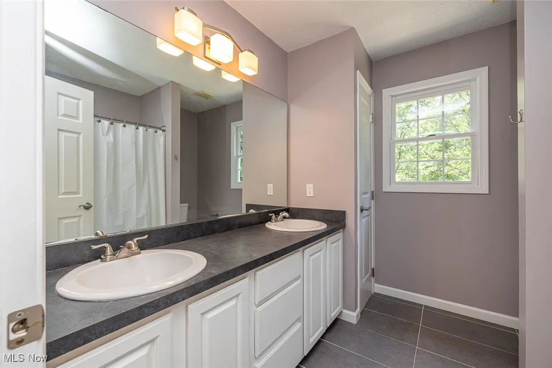 22140 Woodfield Trail, Strongsville, Ohio,MLS Now Listing ID