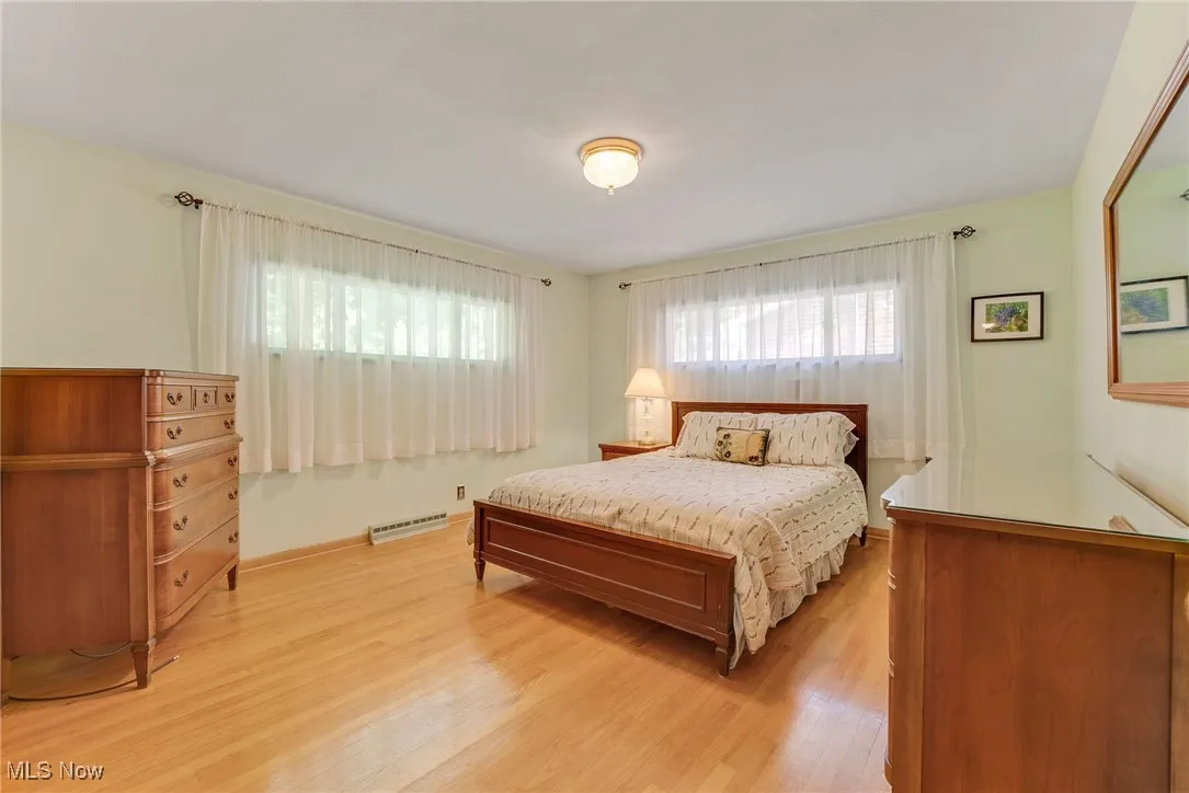 1848 Dunellon Drive, Lyndhurst, Ohio,MLS Now Listing ID
