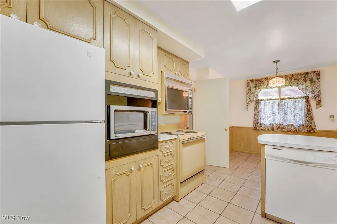 1848 Dunellon Drive, Lyndhurst, Ohio,MLS Now Listing ID