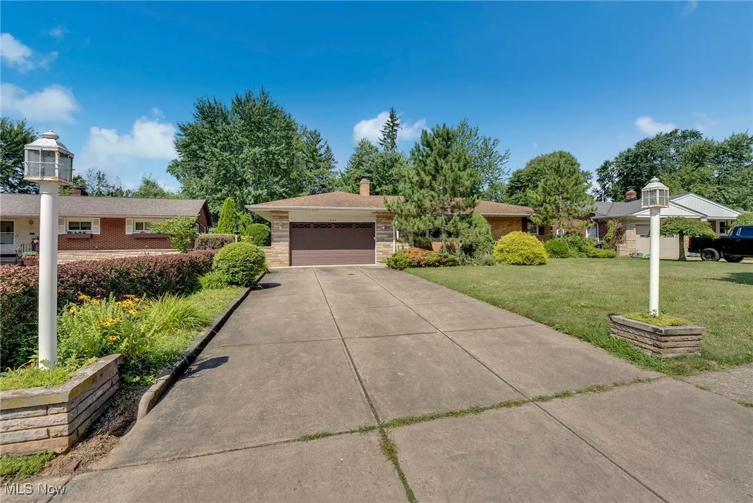 1848 Dunellon Drive, Lyndhurst, Ohio,MLS Now Listing ID