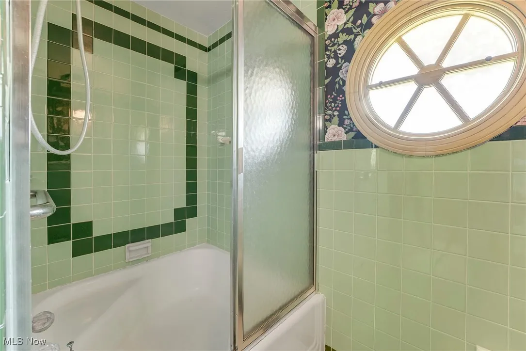 Full bath