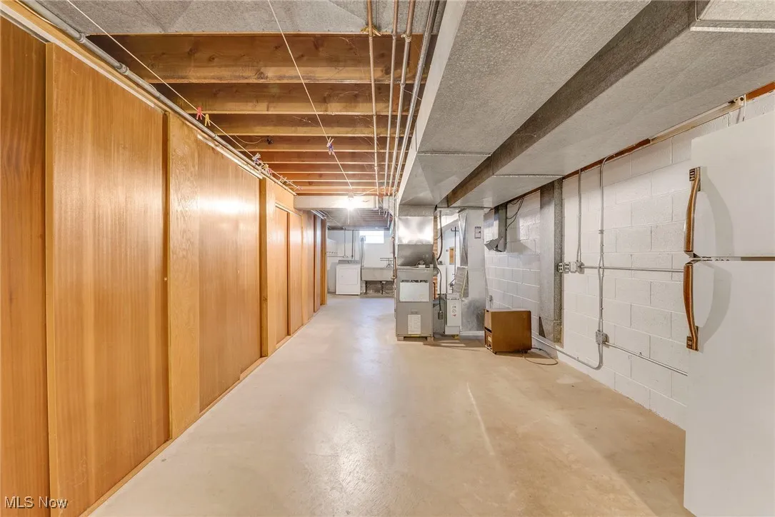 Fantastic storage including a wall of closets