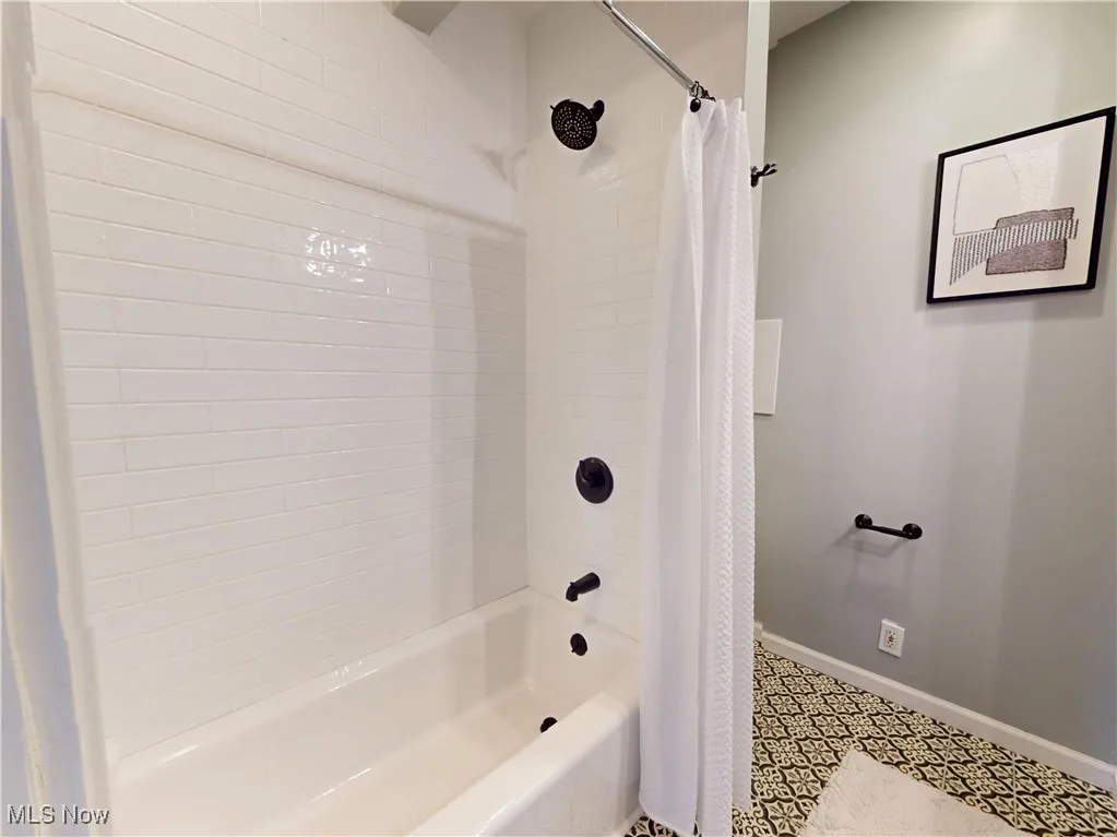 Second floor full bath