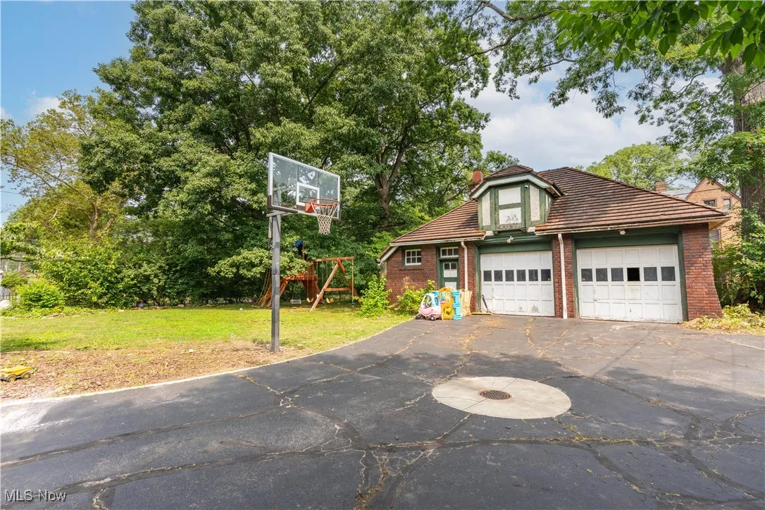 10324 Lake Avenue, Cleveland, Ohio,MLS Now Listing ID