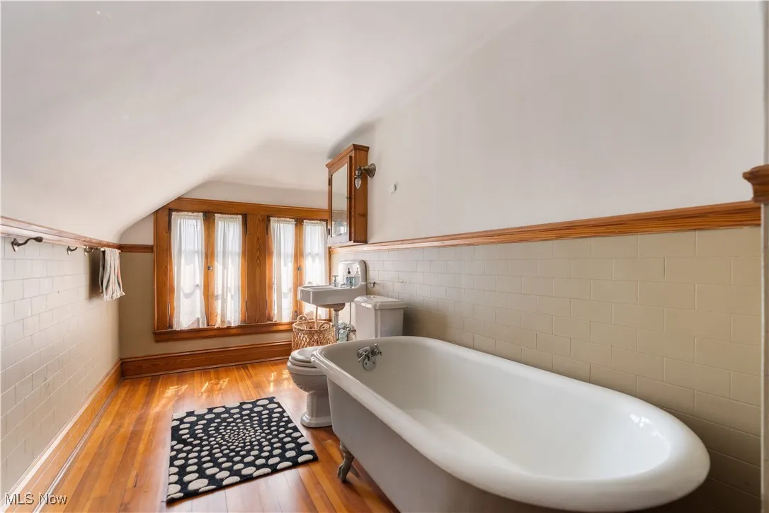 10324 Lake Avenue, Cleveland, Ohio,MLS Now Listing ID