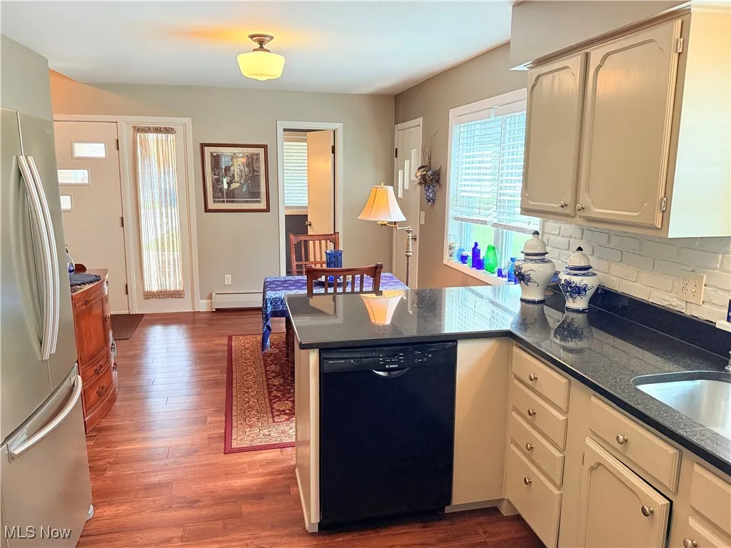 35682 W Island Drive, Eastlake, Ohio,MLS Now Listing ID