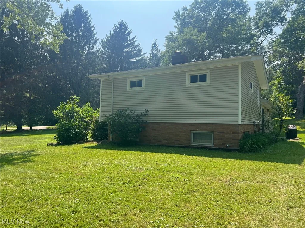 View of side of property
