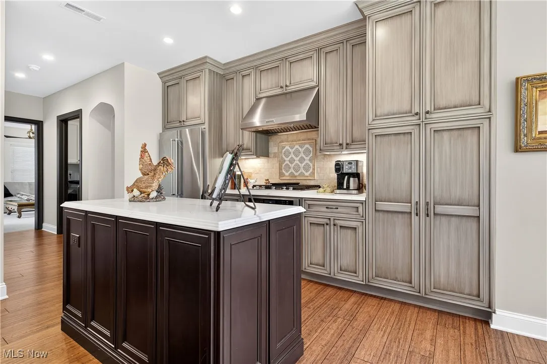 39489 Tudor Drive, Willoughby, Ohio 44094,MLS Now Listing ID