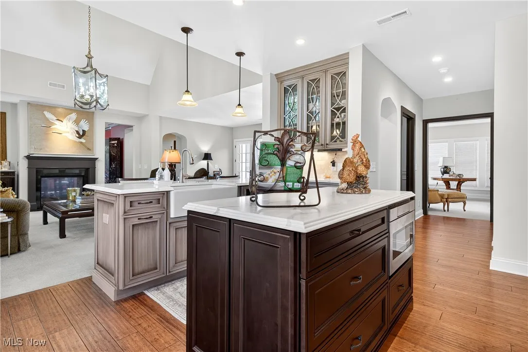 39489 Tudor Drive, Willoughby, Ohio 44094,MLS Now Listing ID