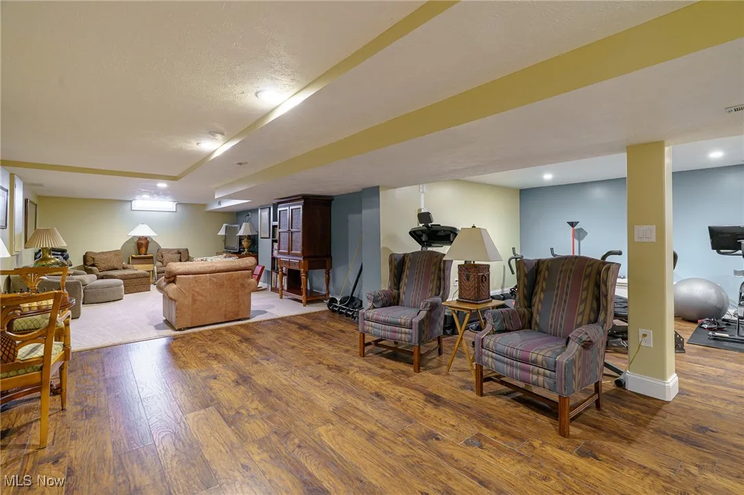Spacious play area featuring wood grained vinyl flooring