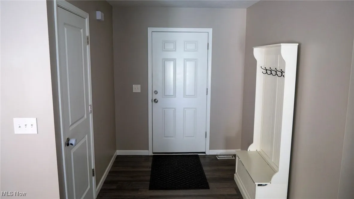 Large welcoming Foyer