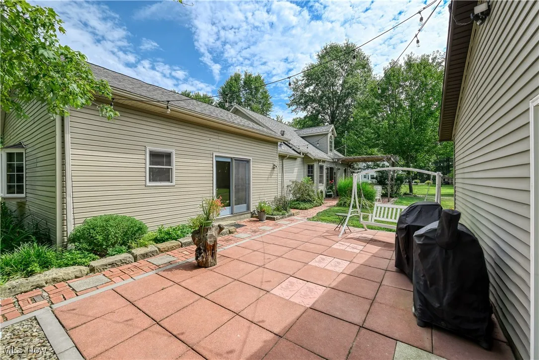 View of patio / terrace with a grill