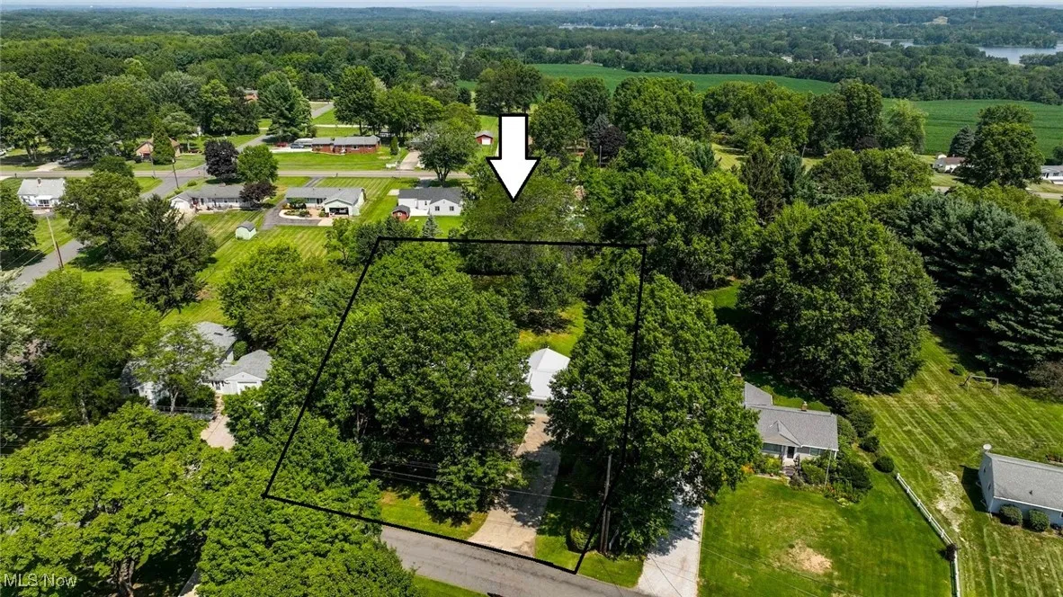 *AERIAL VIEW, APPROX DRAWING NOT TO SCALE