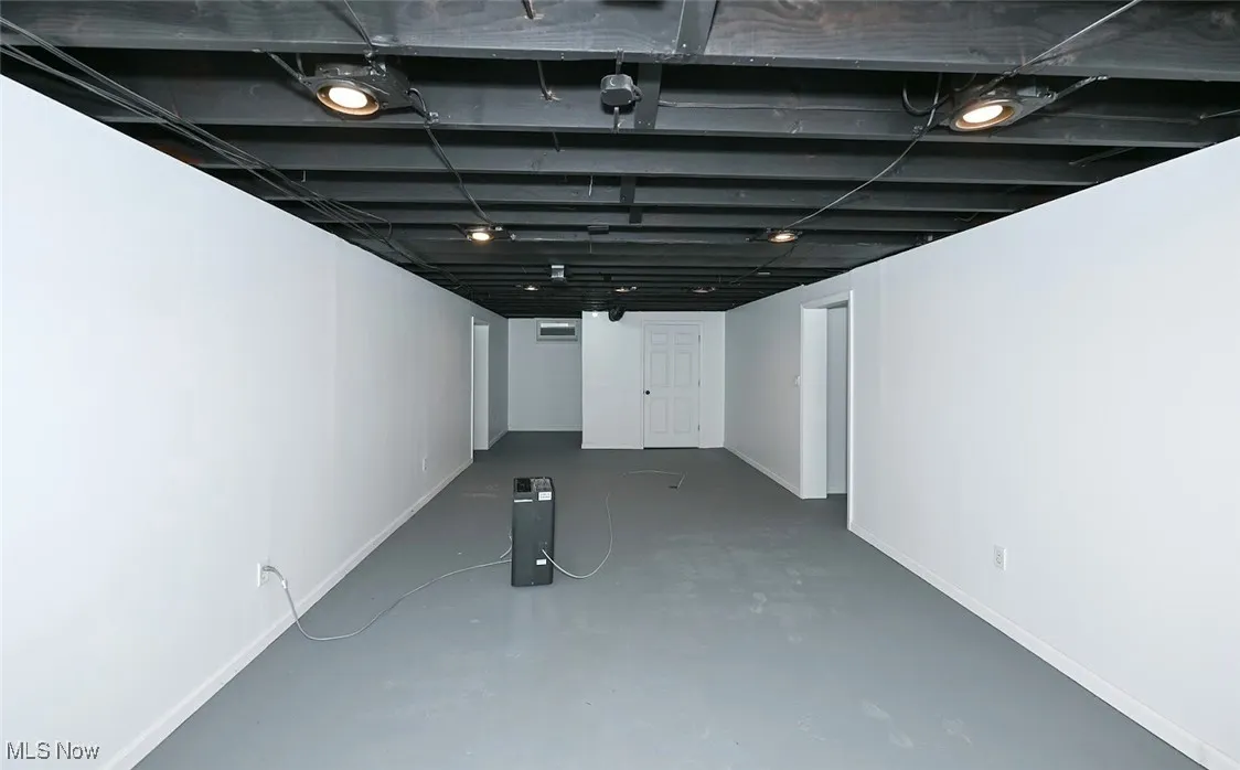*FINISHED BASEMENT W/DRYWALL, BLACK MODERN CEILING, RECESSED LIGHTING, 2ND FIREPLACE FOR A GREAT LARGE RECREATION ROOM ~