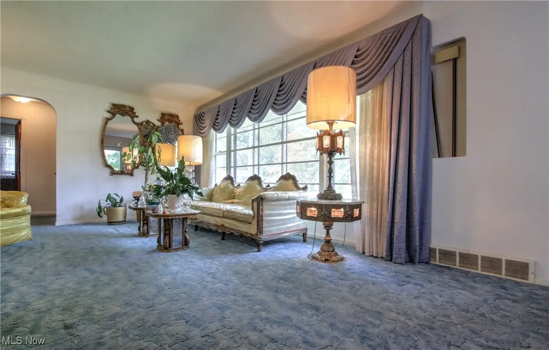 402 Douglas Boulevard, Richmond Heights, Ohio,MLS Now Listing ID