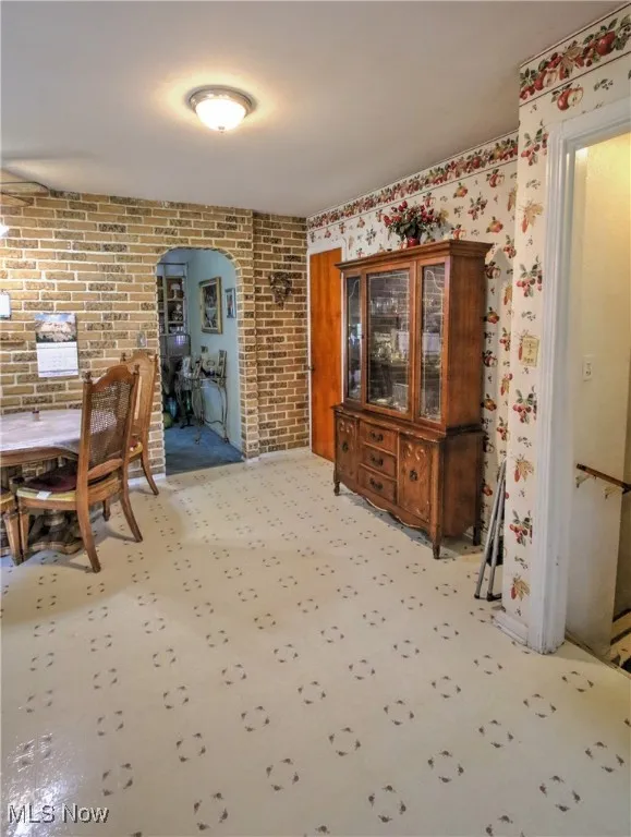 402 Douglas Boulevard, Richmond Heights, Ohio,MLS Now Listing ID