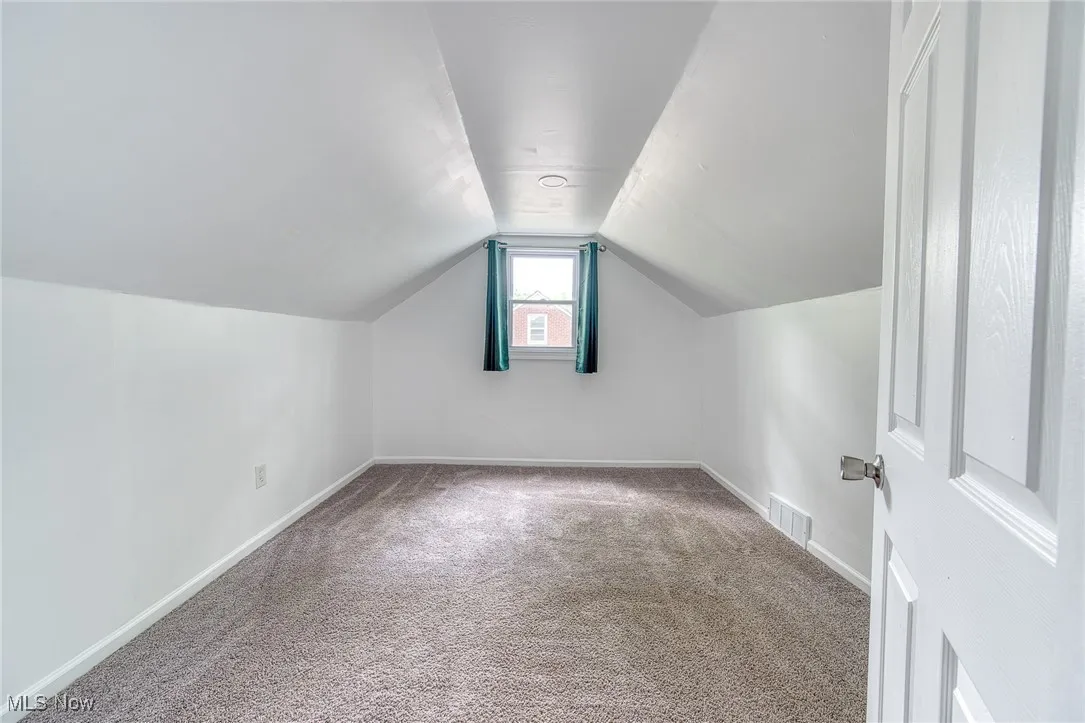 Bedroom #3
(2nd floor)
