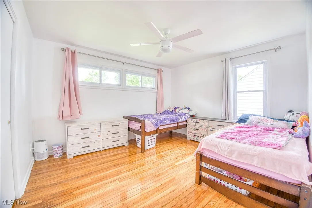 Bedroom #1
(Main floor)