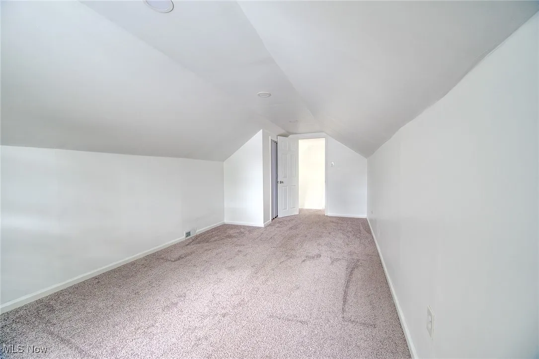 Bedroom #3
(2nd floor)