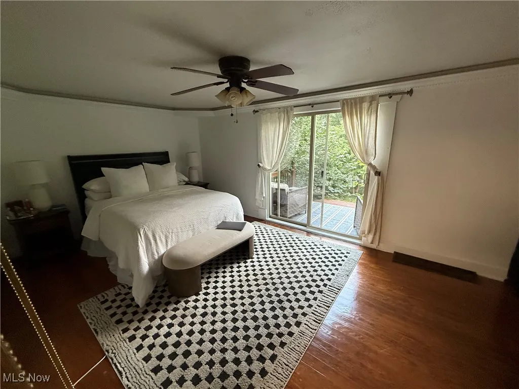 Bedroom with walkout balcony