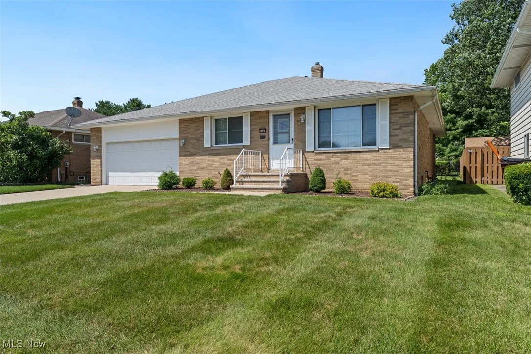 6880 Lynett Drive, Parma, Ohio,MLS Now Listing ID