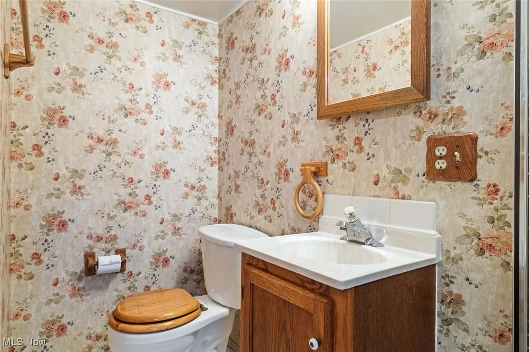 6880 Lynett Drive, Parma, Ohio,MLS Now Listing ID