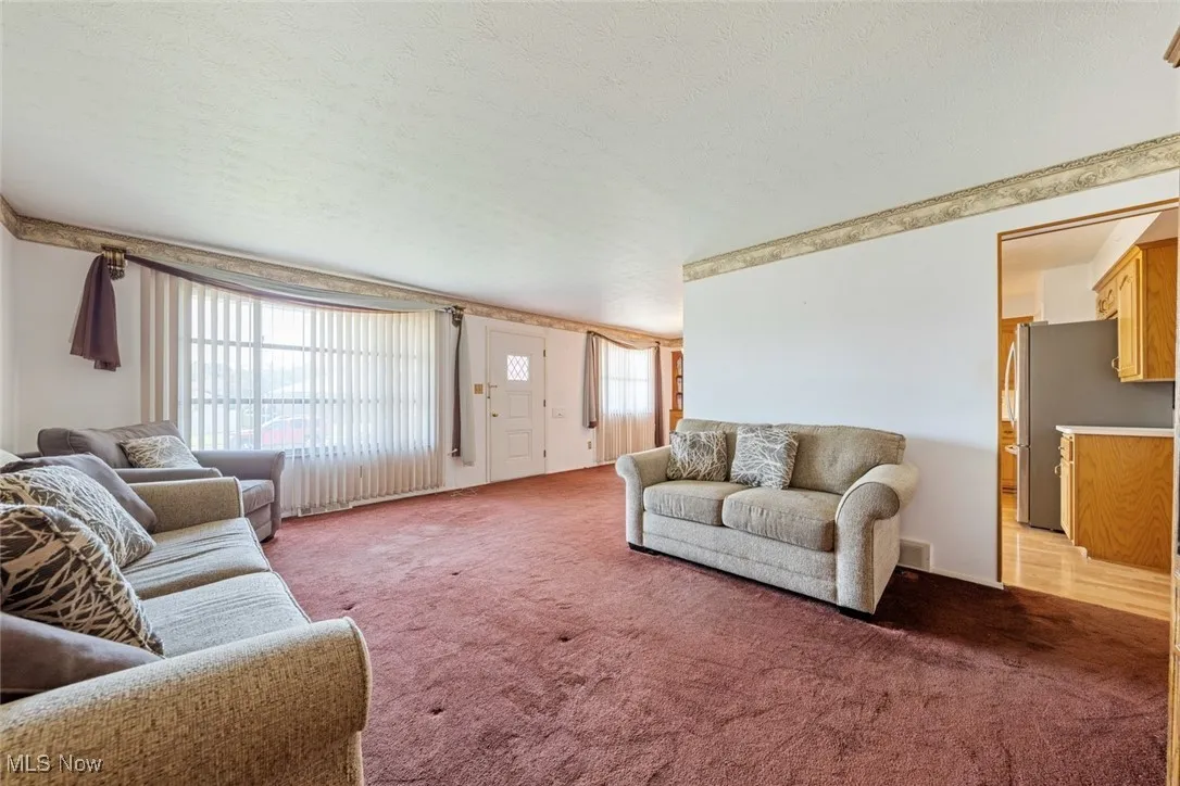 6880 Lynett Drive, Parma, Ohio,MLS Now Listing ID