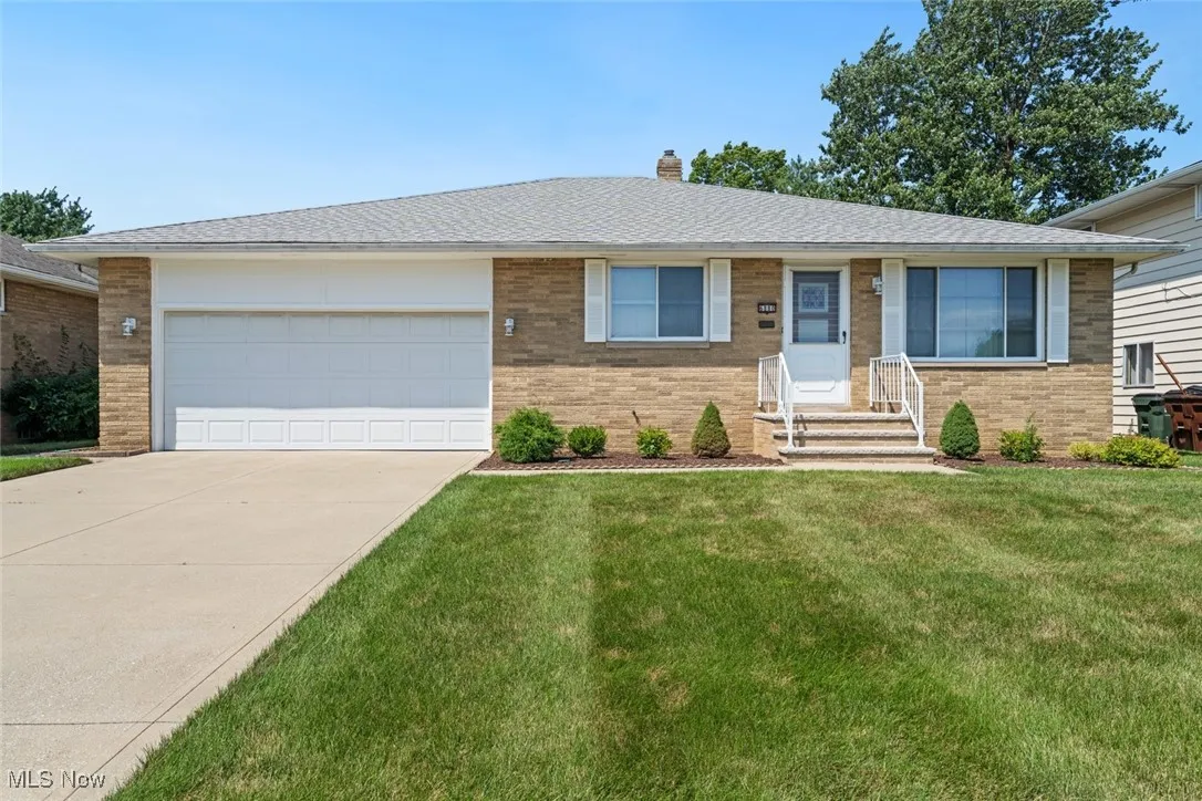 6880 Lynett Drive, Parma, Ohio,MLS Now Listing ID