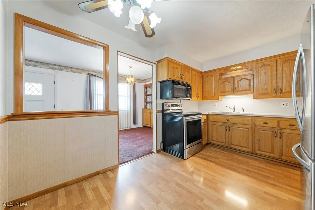 6880 Lynett Drive, Parma, Ohio,MLS Now Listing ID