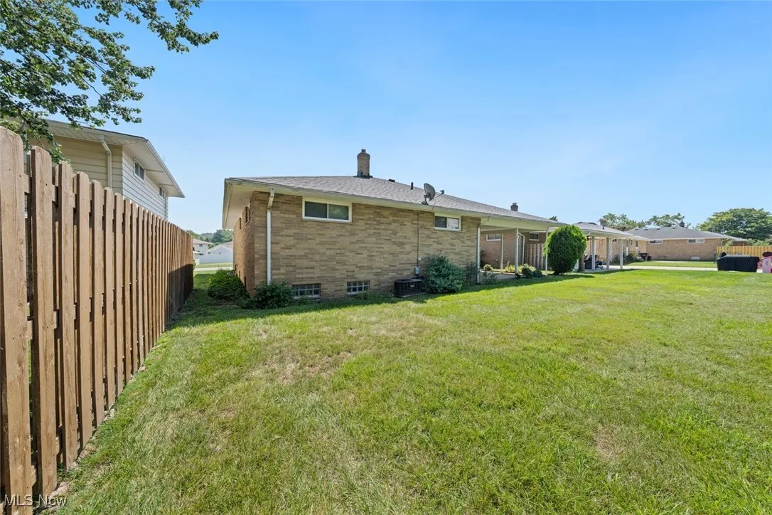 6880 Lynett Drive, Parma, Ohio,MLS Now Listing ID