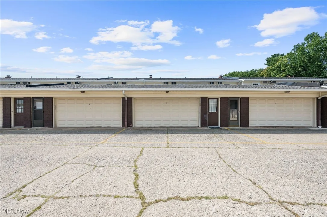 11 Meadowlawn Drive # 11, Mentor, Ohio 44060,MLS Now Listing ID