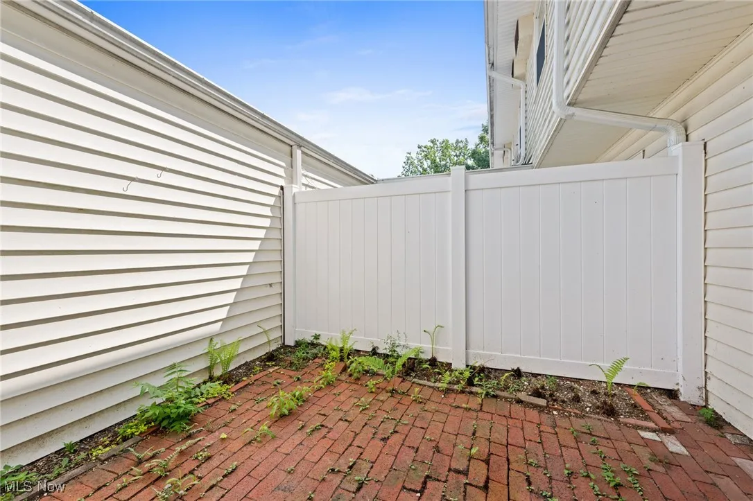 11 Meadowlawn Drive # 11, Mentor, Ohio 44060,MLS Now Listing ID