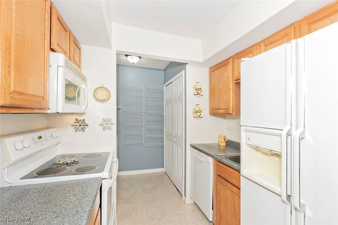 6854 Beacon Drive # 67-A, Mentor, Ohio 44060,MLS Now Listing ID