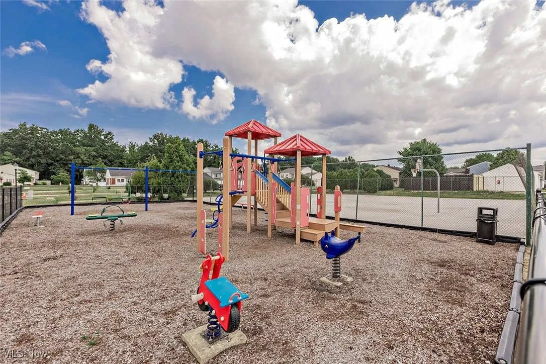 6854 Beacon Drive # 67-A, Mentor, Ohio 44060,MLS Now Listing ID