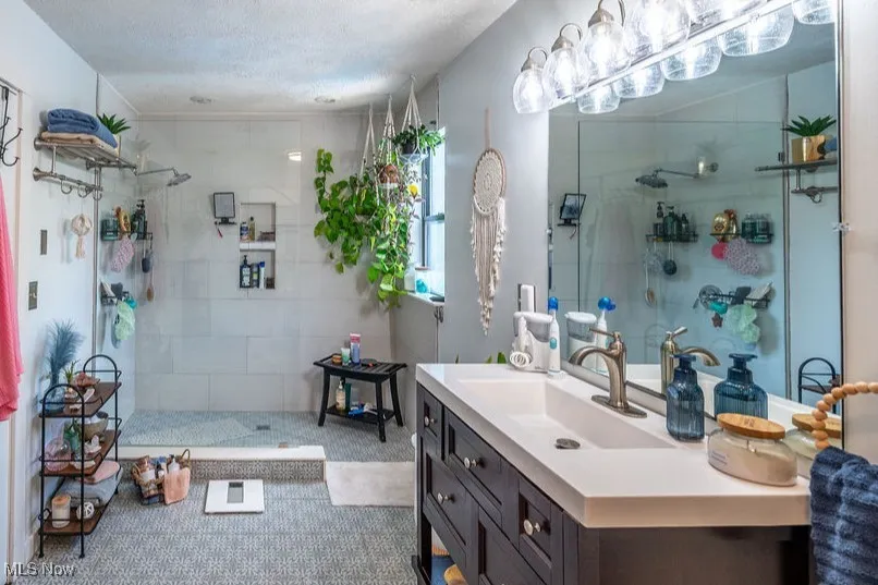 15 Oakmont Drive, Belpre, Ohio 45714,MLS Now Listing ID