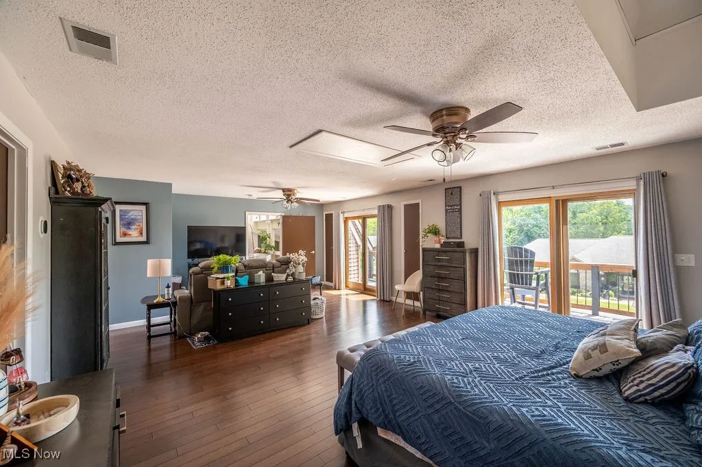 15 Oakmont Drive, Belpre, Ohio 45714,MLS Now Listing ID