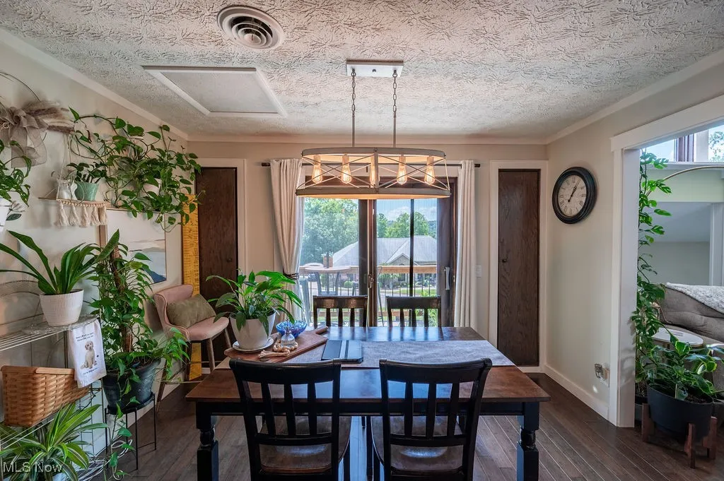 15 Oakmont Drive, Belpre, Ohio 45714,MLS Now Listing ID