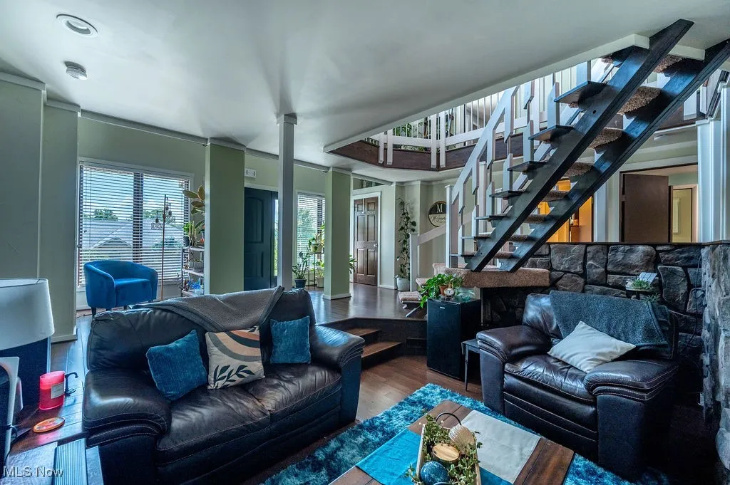 15 Oakmont Drive, Belpre, Ohio 45714,MLS Now Listing ID