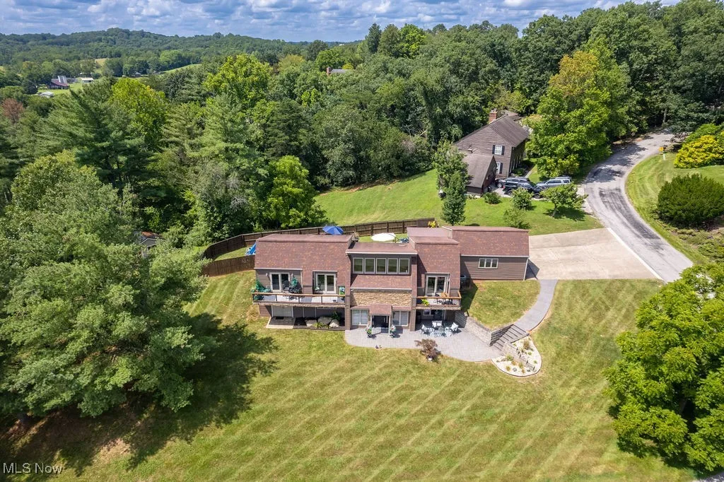 15 Oakmont Drive, Belpre, Ohio 45714,MLS Now Listing ID