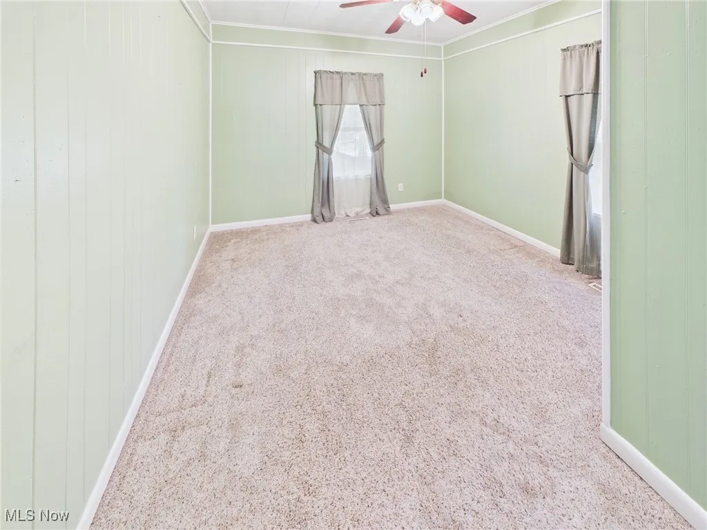 819 W 4th Street, Williamstown, West Virginia 26187,MLS Now Listing ID