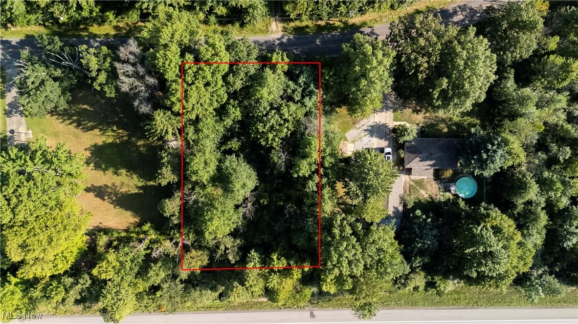 property lines are approximate.