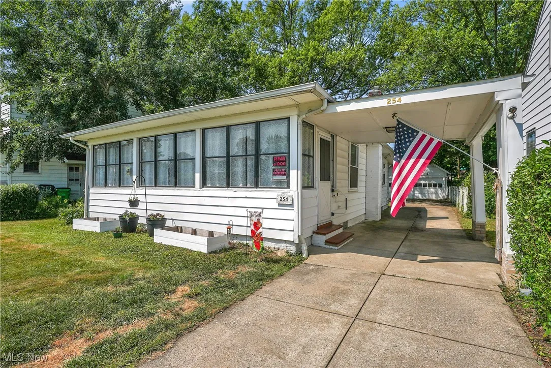 254 E 248th Street, Euclid, Ohio 44123,MLS Now Listing ID