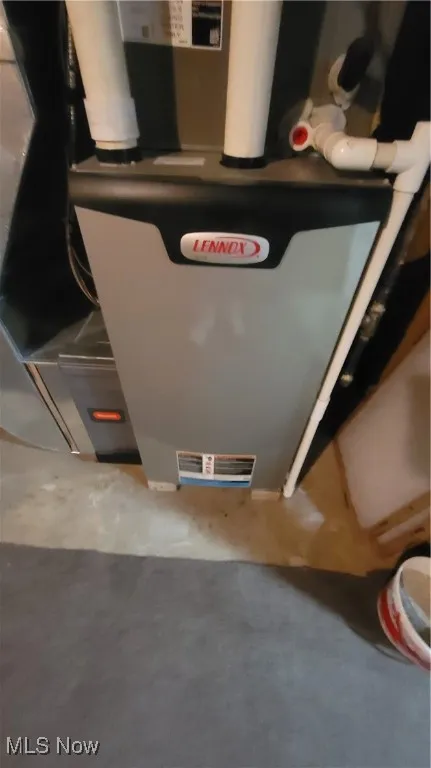 Utilities with High efficiency heating unit