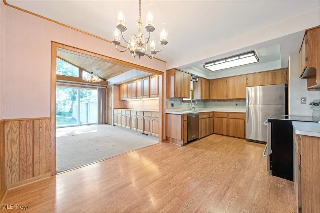 327 E 280th Street, Euclid, Ohio 44132,MLS Now Listing ID