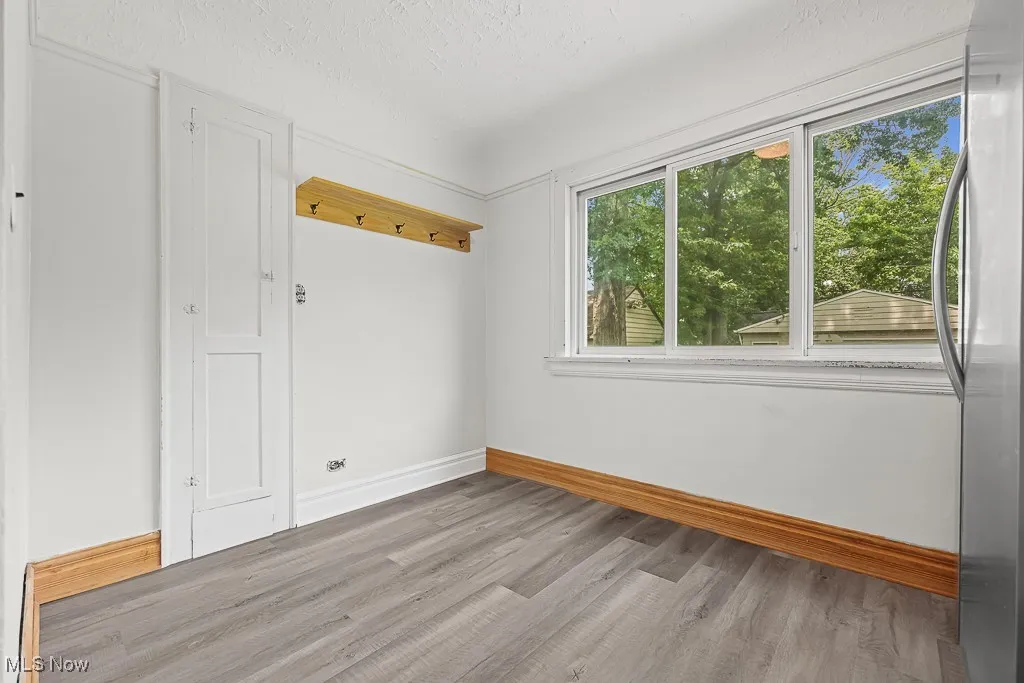 Dining area attached to kitchen