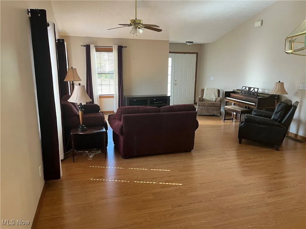 302 Bridgewater Lane, Chardon, Ohio 44024,MLS Now Listing ID