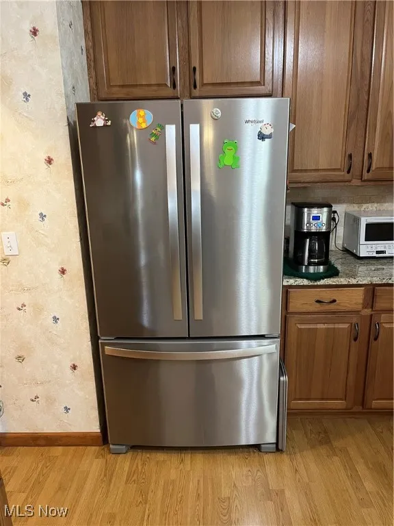 Refrigerator