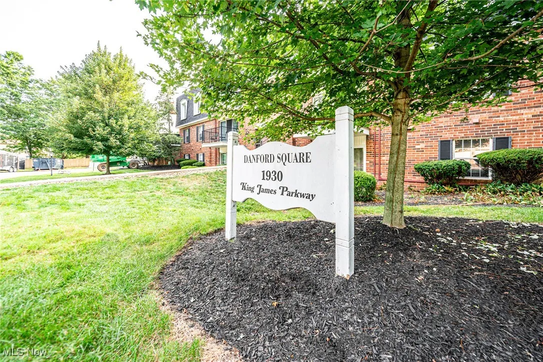 1930 King James # 205, Westlake, Ohio 44145,MLS Now Listing ID